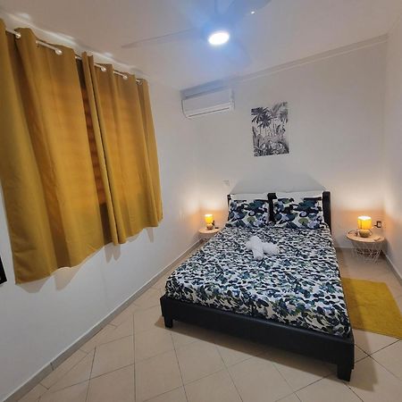 Apartamento Henri Mango Les Abymes Exterior foto