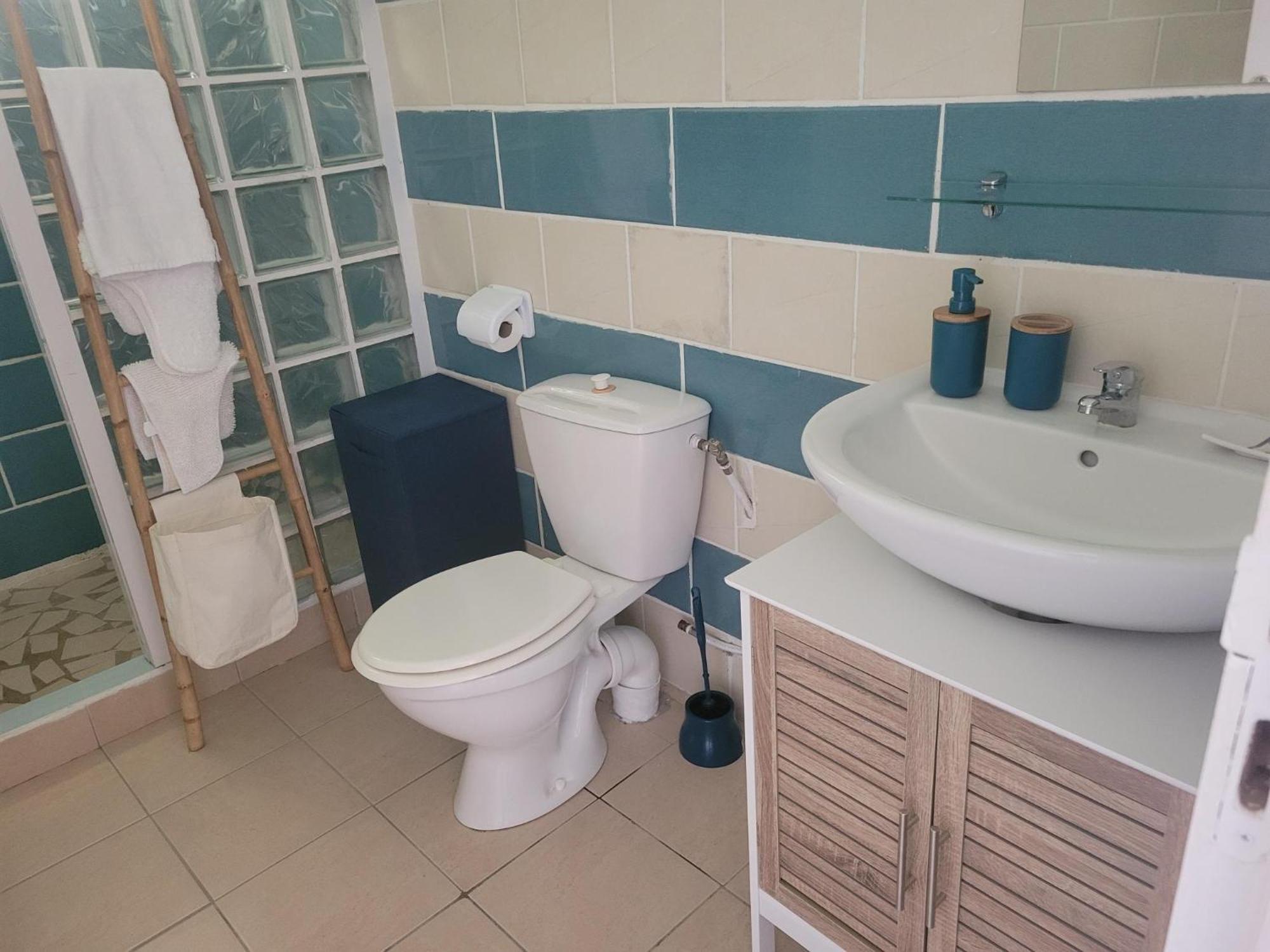 Apartamento Henri Mango Les Abymes Exterior foto